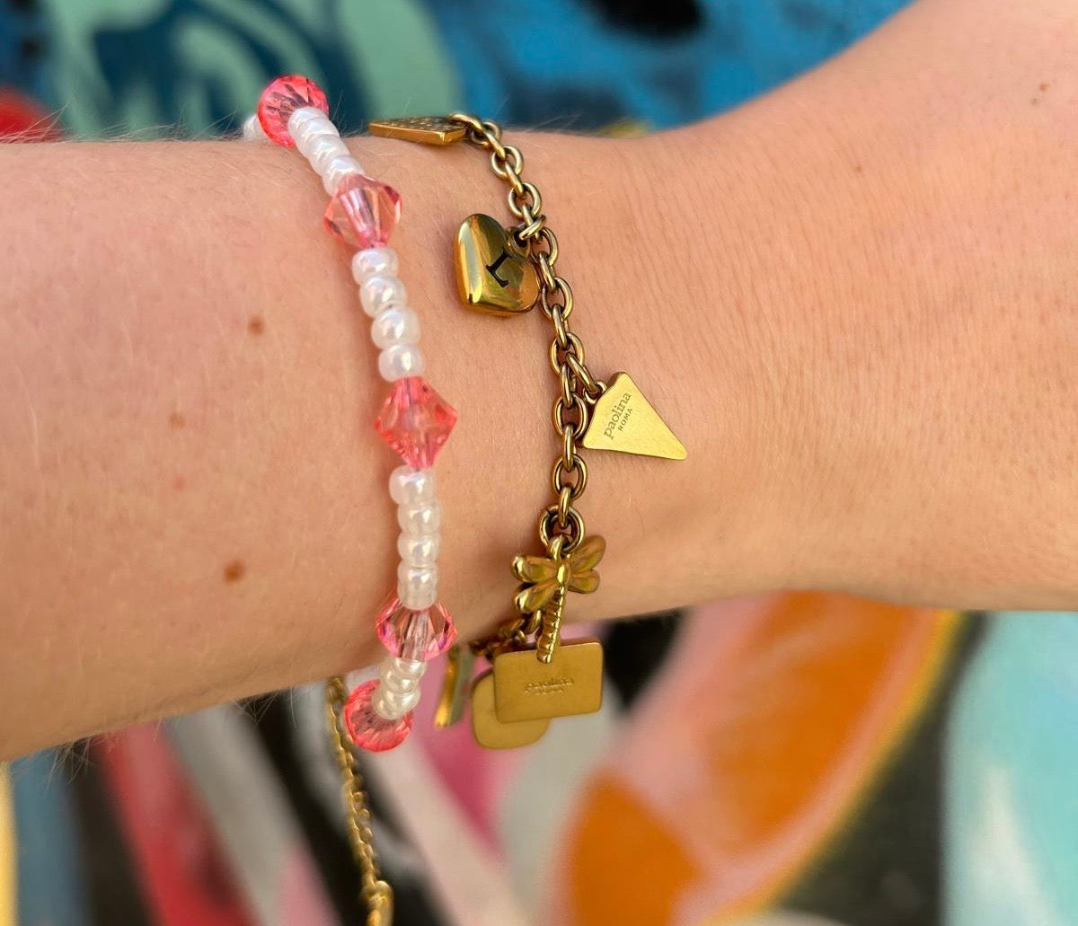 Bracelet pink pearl glow💗🤍✨
