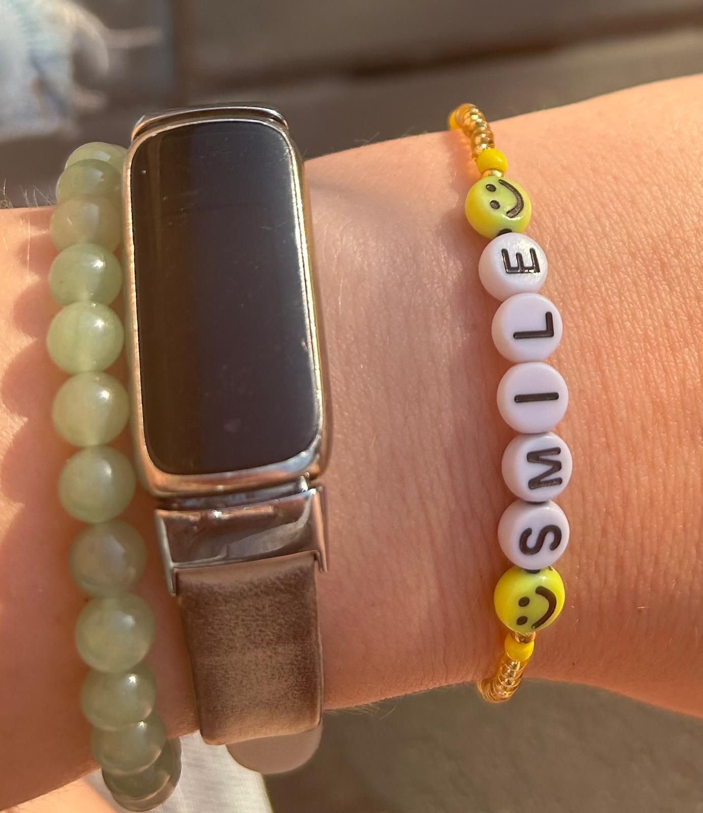 Smile bracelet gold :)✨💛